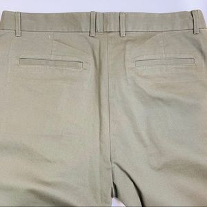 GAP Pants - 3/$21 GAP Broken In Straight Army Green Khakis GAP Pants - 3/$21 GAP Broken In Straight Army Green Khakis